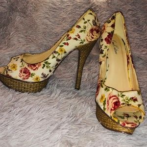 Floral platform heels